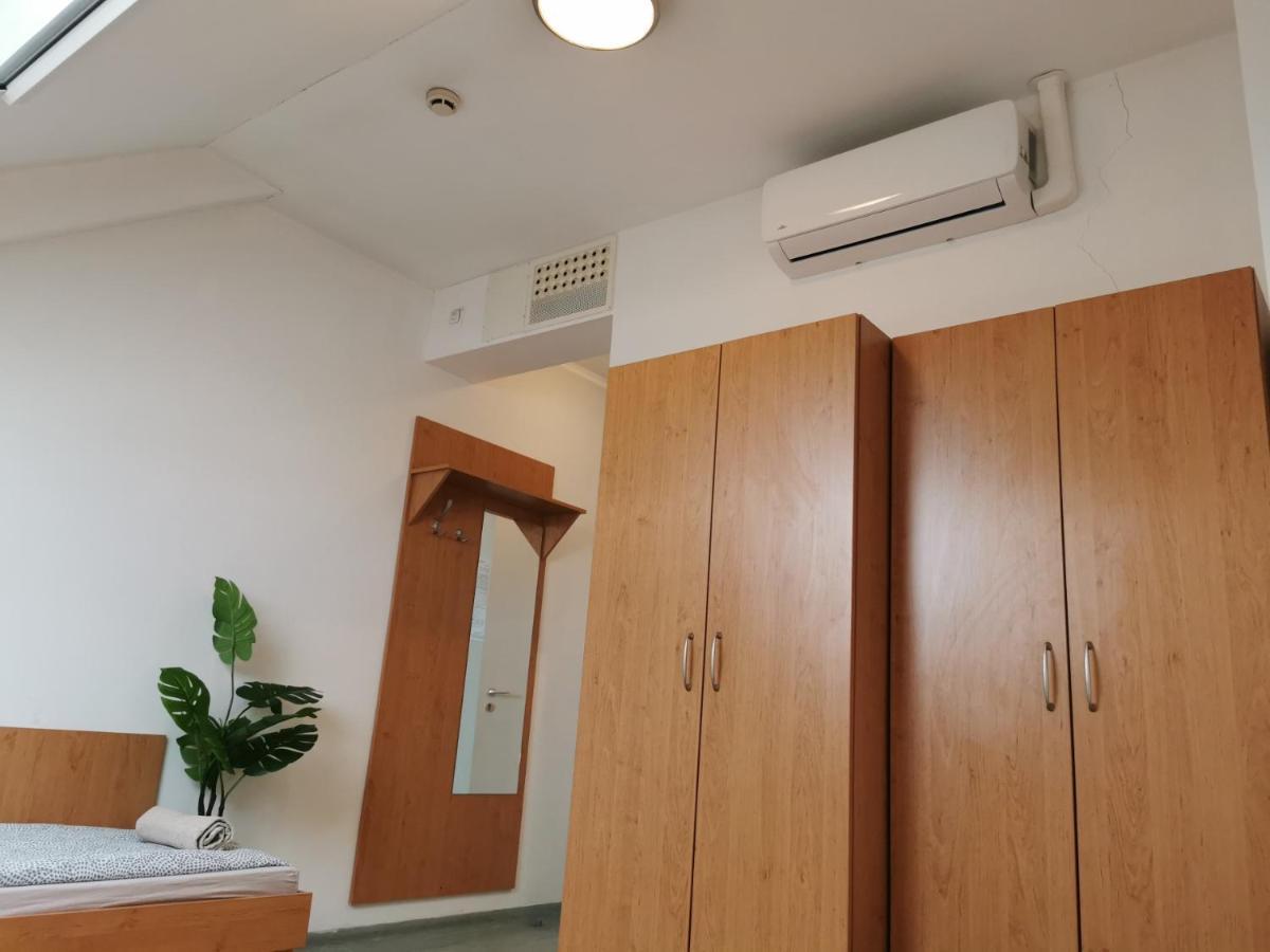 A Pousada Hid Ifjusagi Szallo Dunaújváros Exterior foto